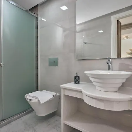 Savvas & Joanna Boutique * Λαγανάς