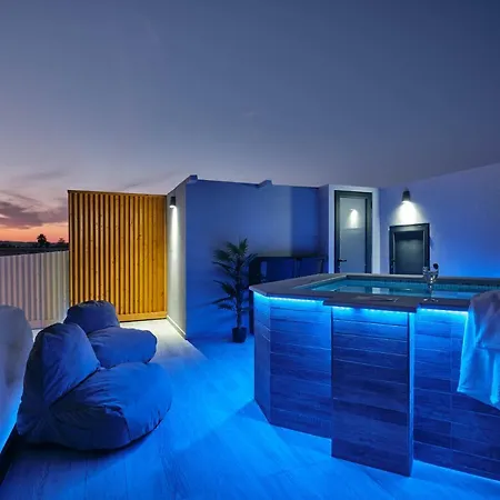 Savvas & Joanna Boutique Apartment Laganas