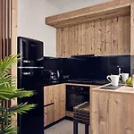 Savvas & Joanna Boutique Apartament *